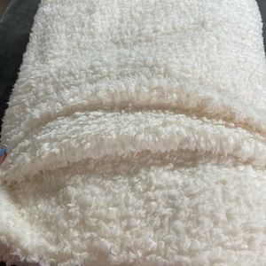 cozy white throw blanket